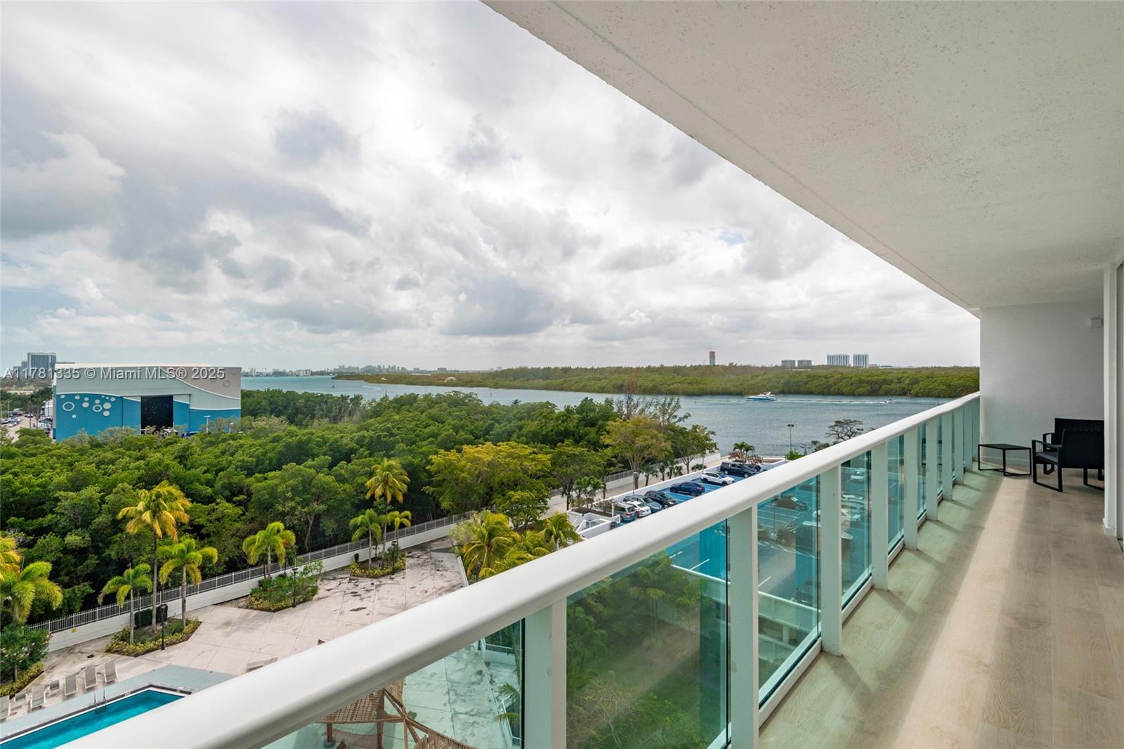 ARLEN HOUSE EAST CONDO - Residential