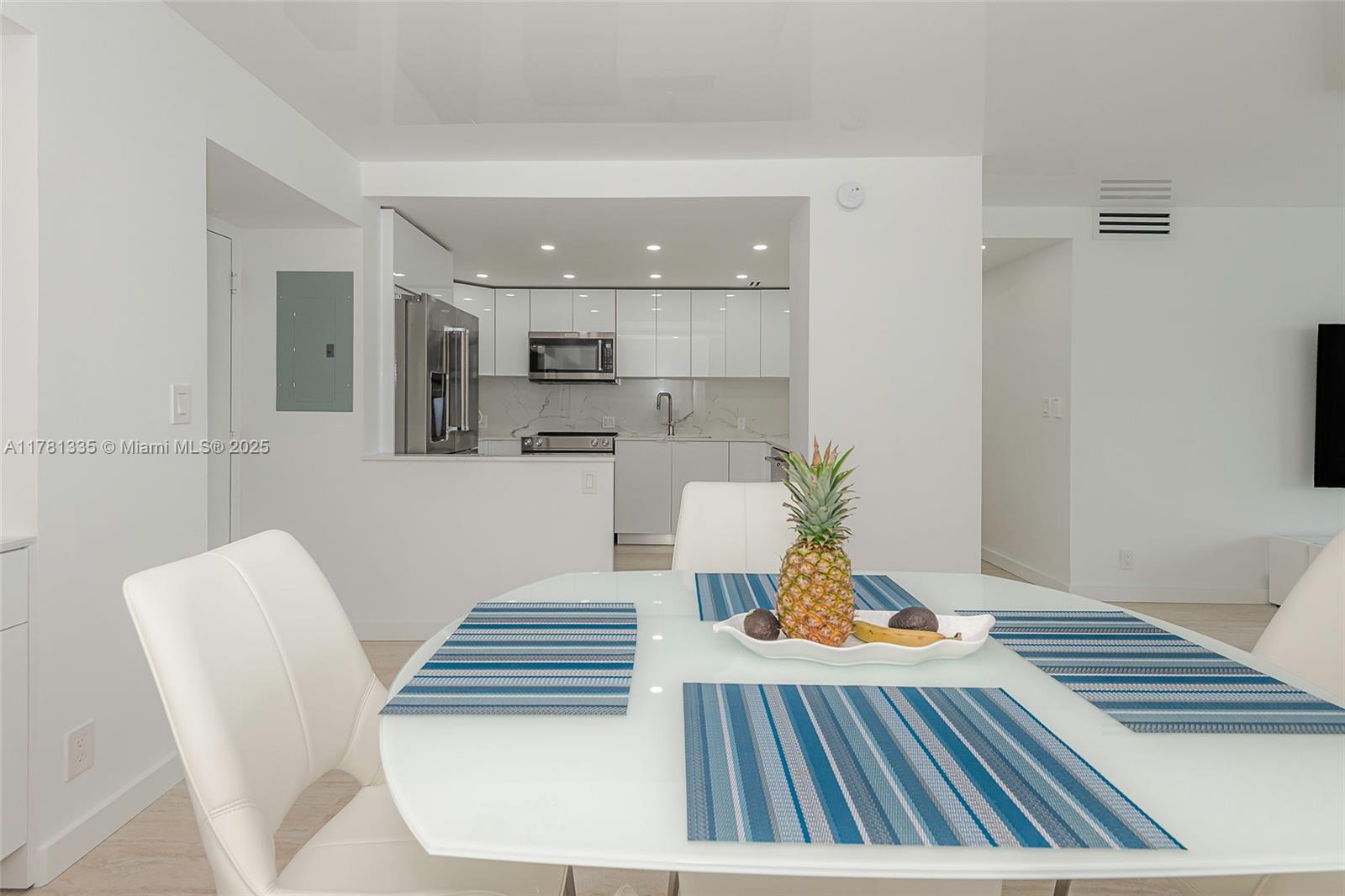 ARLEN HOUSE EAST CONDO - Residential