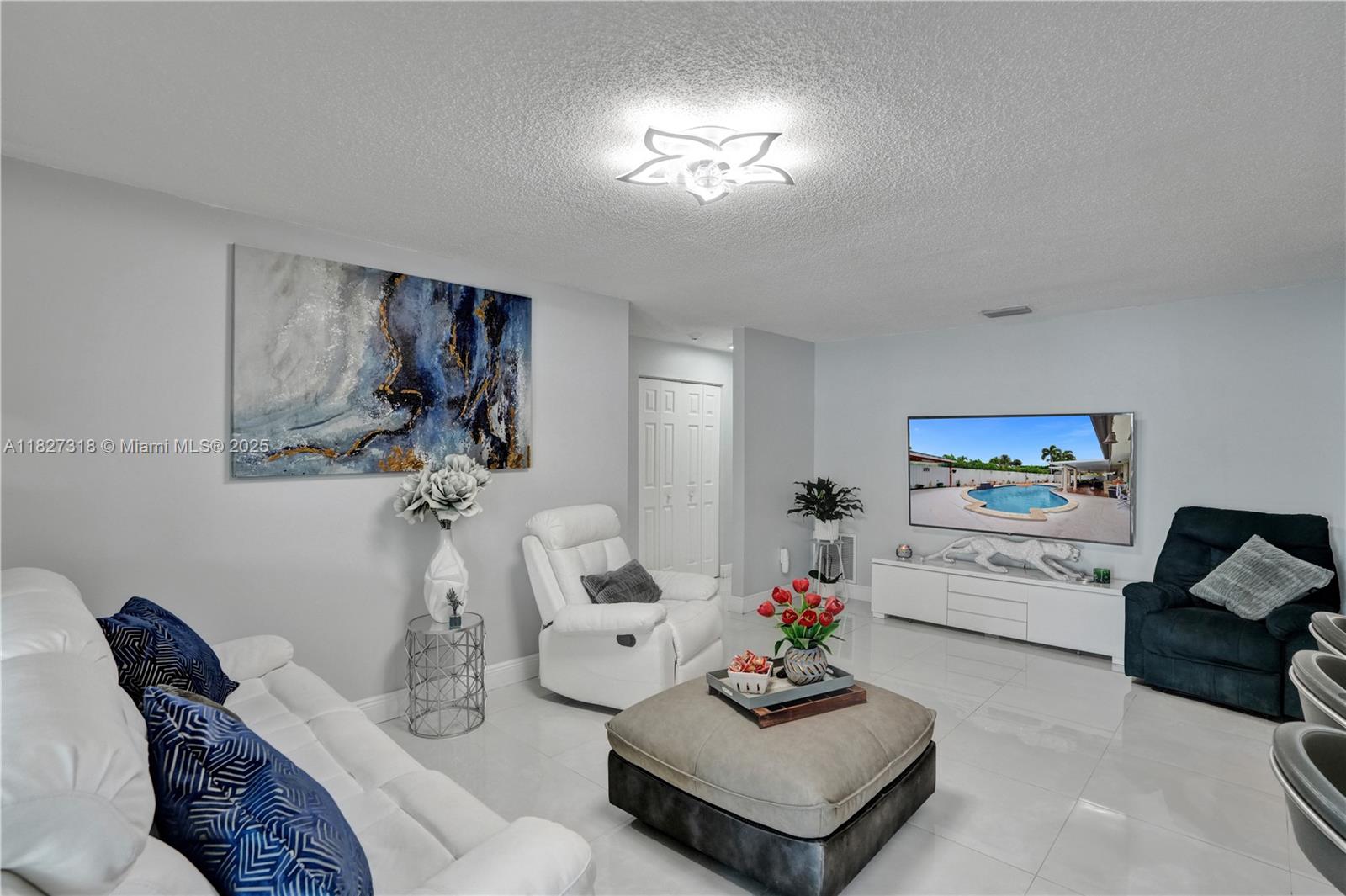 SUPERIOR HOMES SEC 1 - Residential