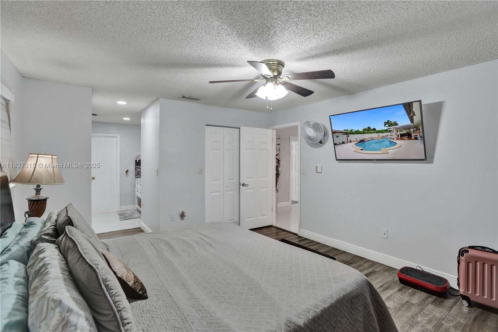 SUPERIOR HOMES SEC 1 - Residential