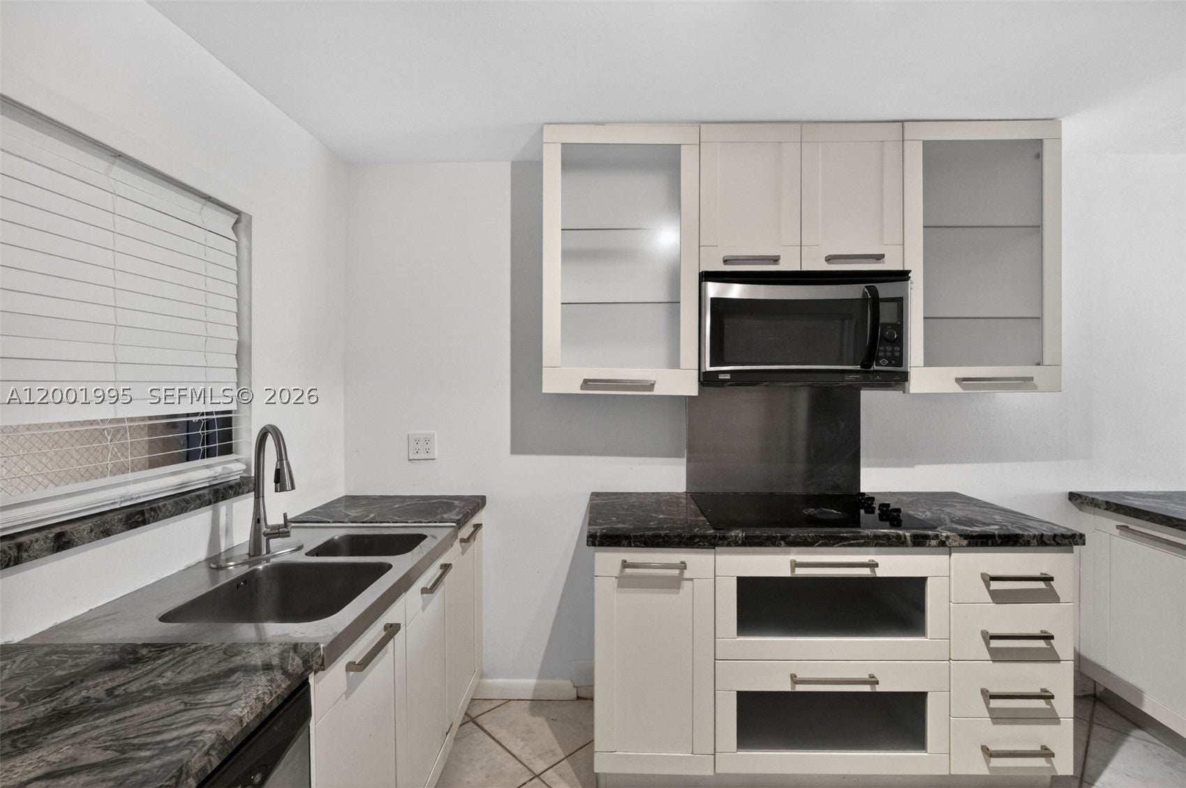 1250 Lincoln Rd 404