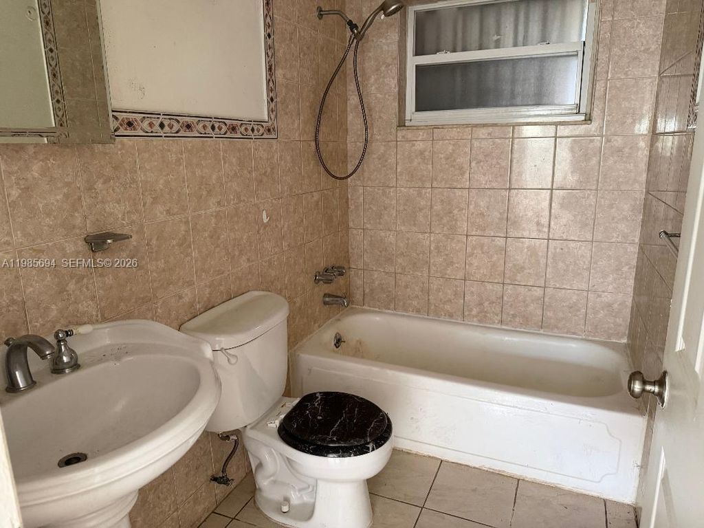 Photo of 2001 SW 100th Ave, Miramar, FL 33025 (MLS # A11985694)