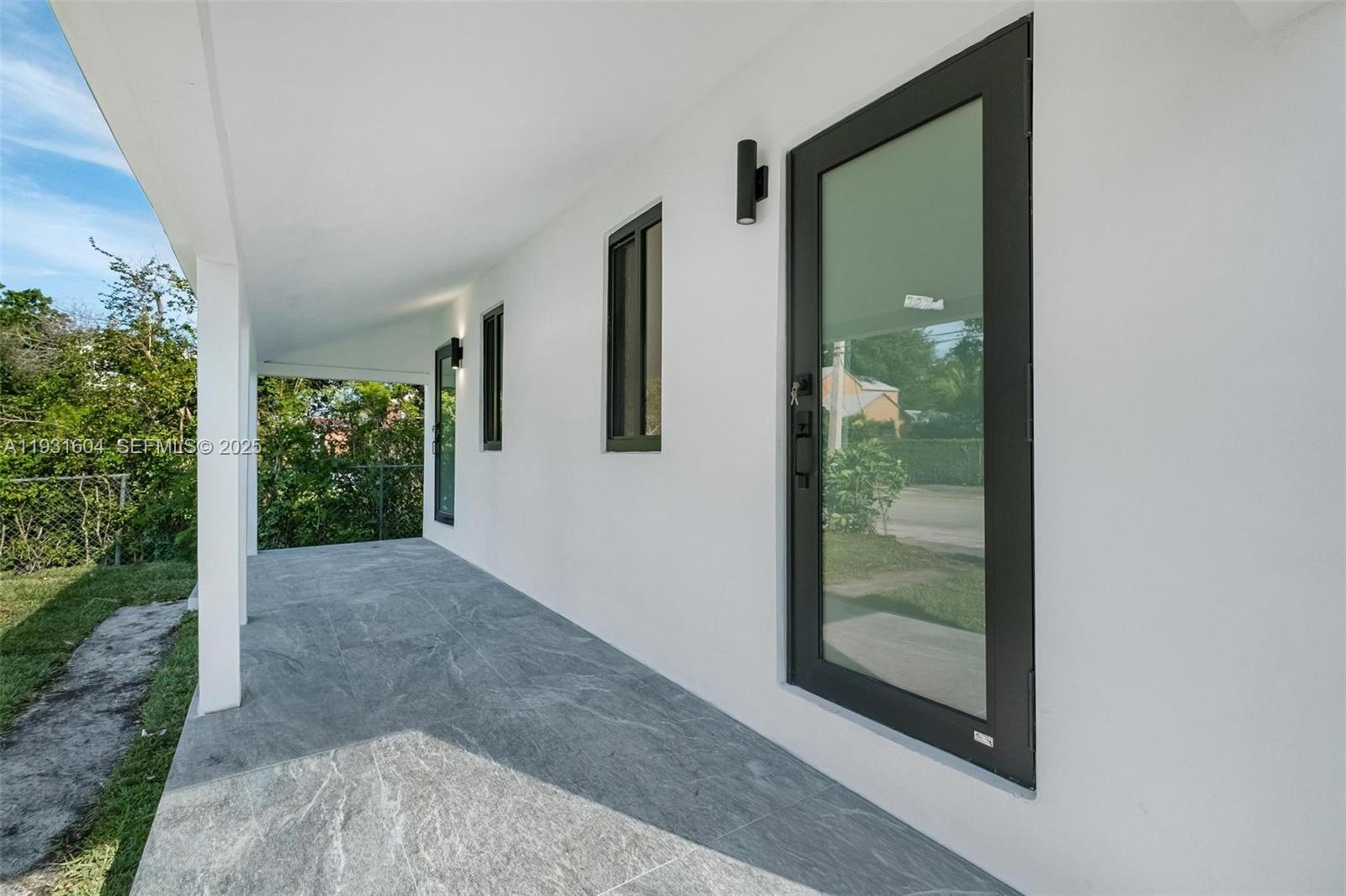 7TH AVENUE HIGHLANDS - Residential Income