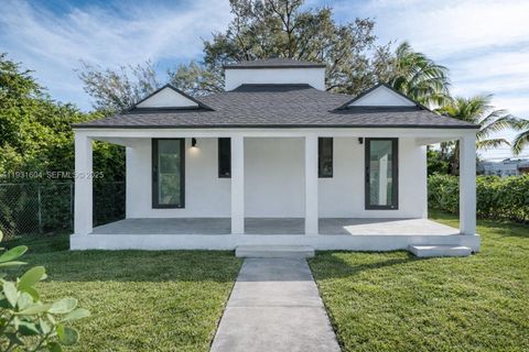 6911 NW 4th Ct Miami FL 33150