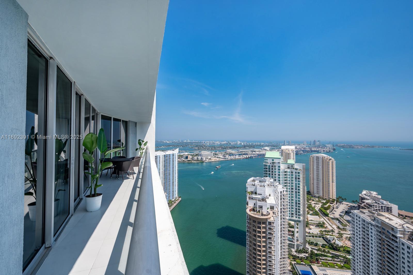 465 E Brickell Ave 5305