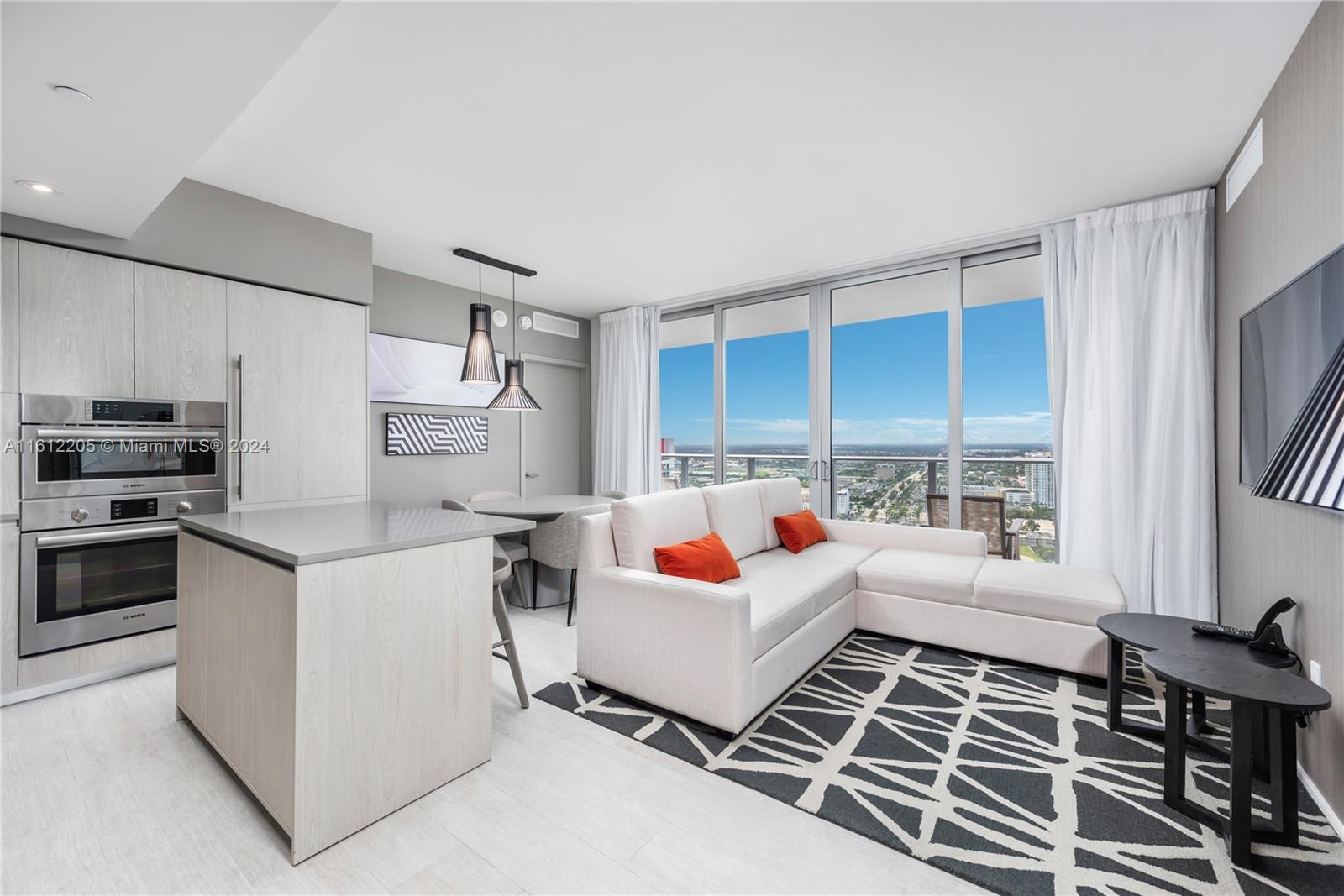 Property for Sale at 4010 S Ocean Dr R3304, Hollywood, Broward County, Florida - Bedrooms: 3 
Bathrooms: 2  - $809,000