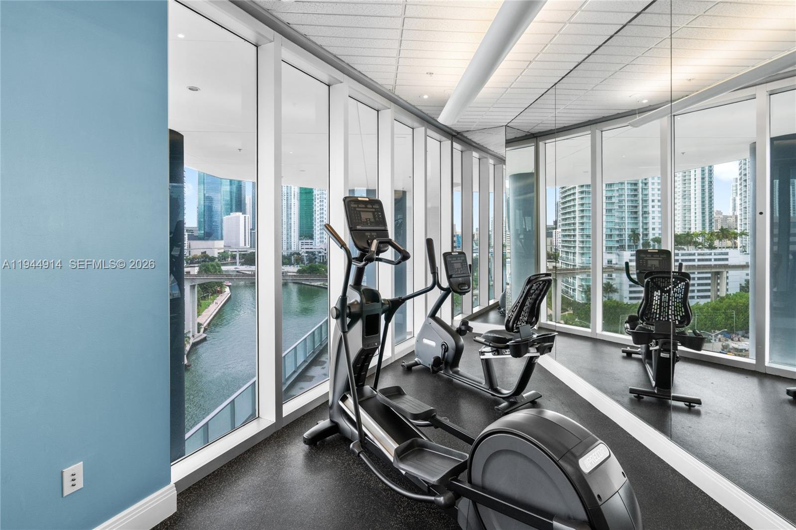 LATITUDE ON THE RIVER CON - Residential