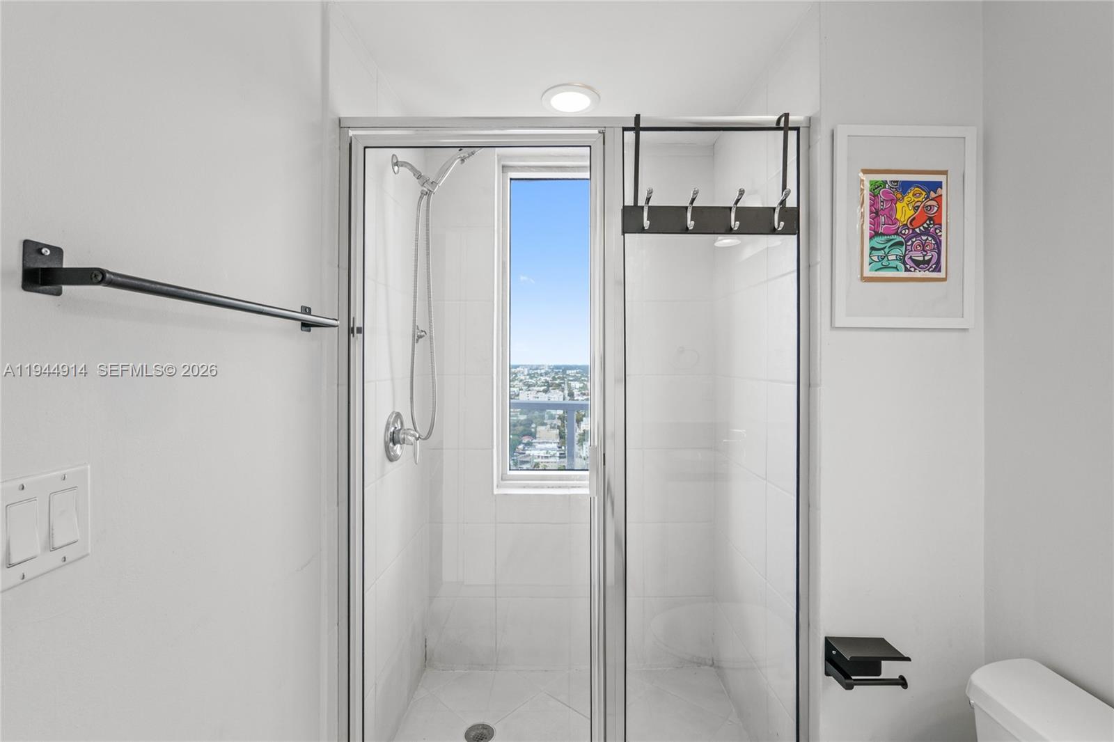 LATITUDE ON THE RIVER CON - Residential