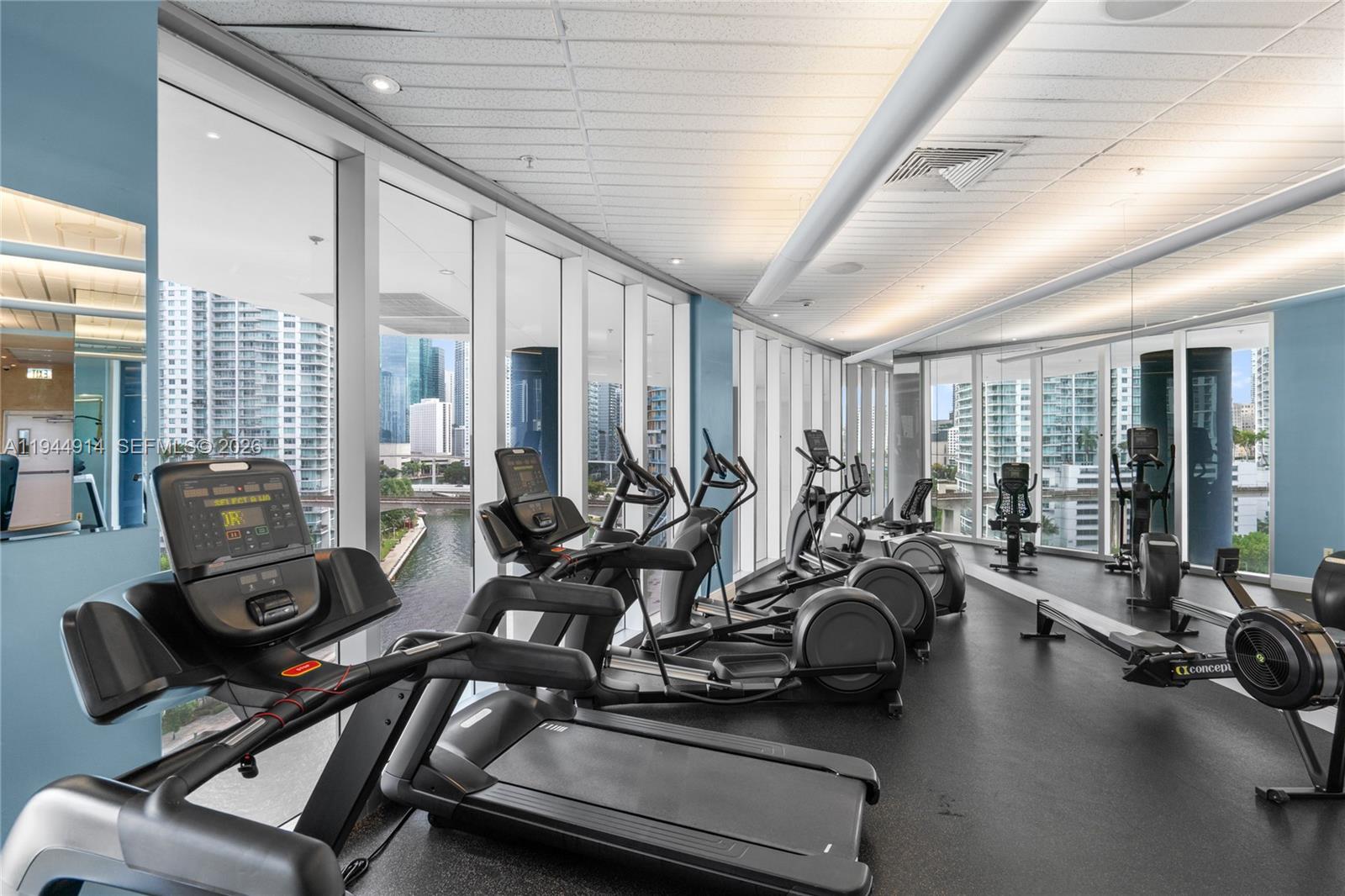 LATITUDE ON THE RIVER CON - Residential