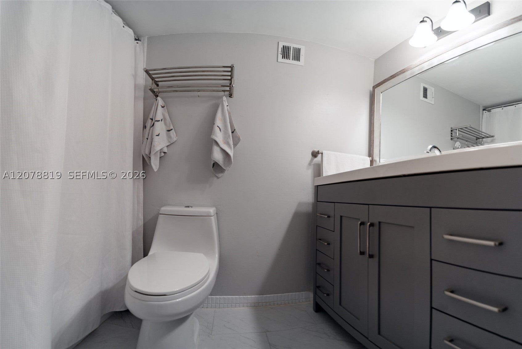 2001 Atlantic Shores Blvd 320