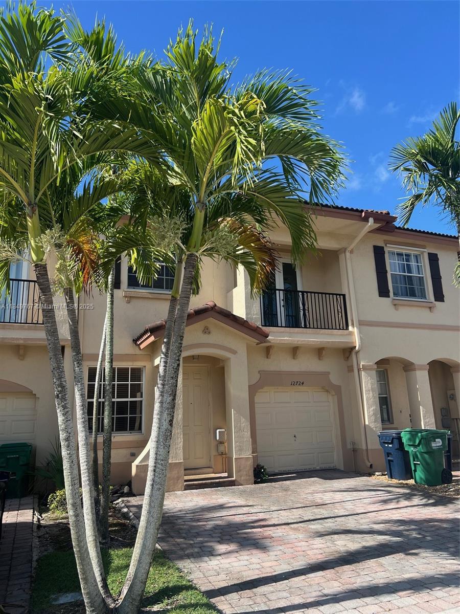12724 SW 133rd St, Miami, FL, 33186/$535,000 2 12724 SW 133rd St