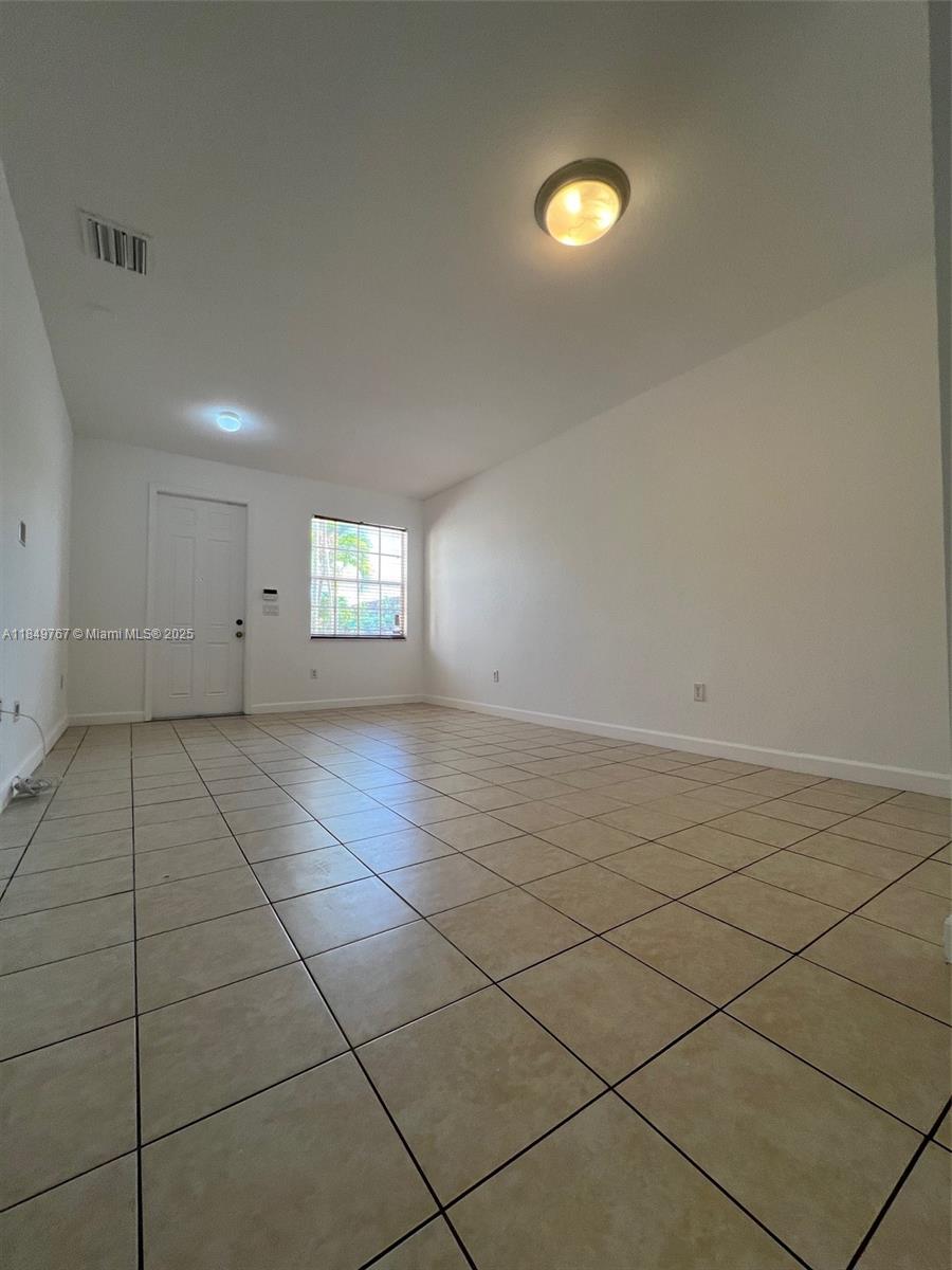 12724 SW 133rd St, Miami, FL, 33186/$535,000 4 12724 SW 133rd St