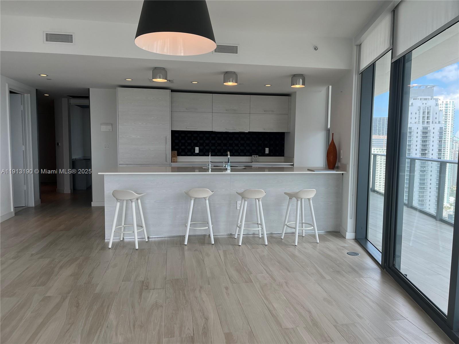 1300 S MIAMI AVENUE CONDO - Residential Lease