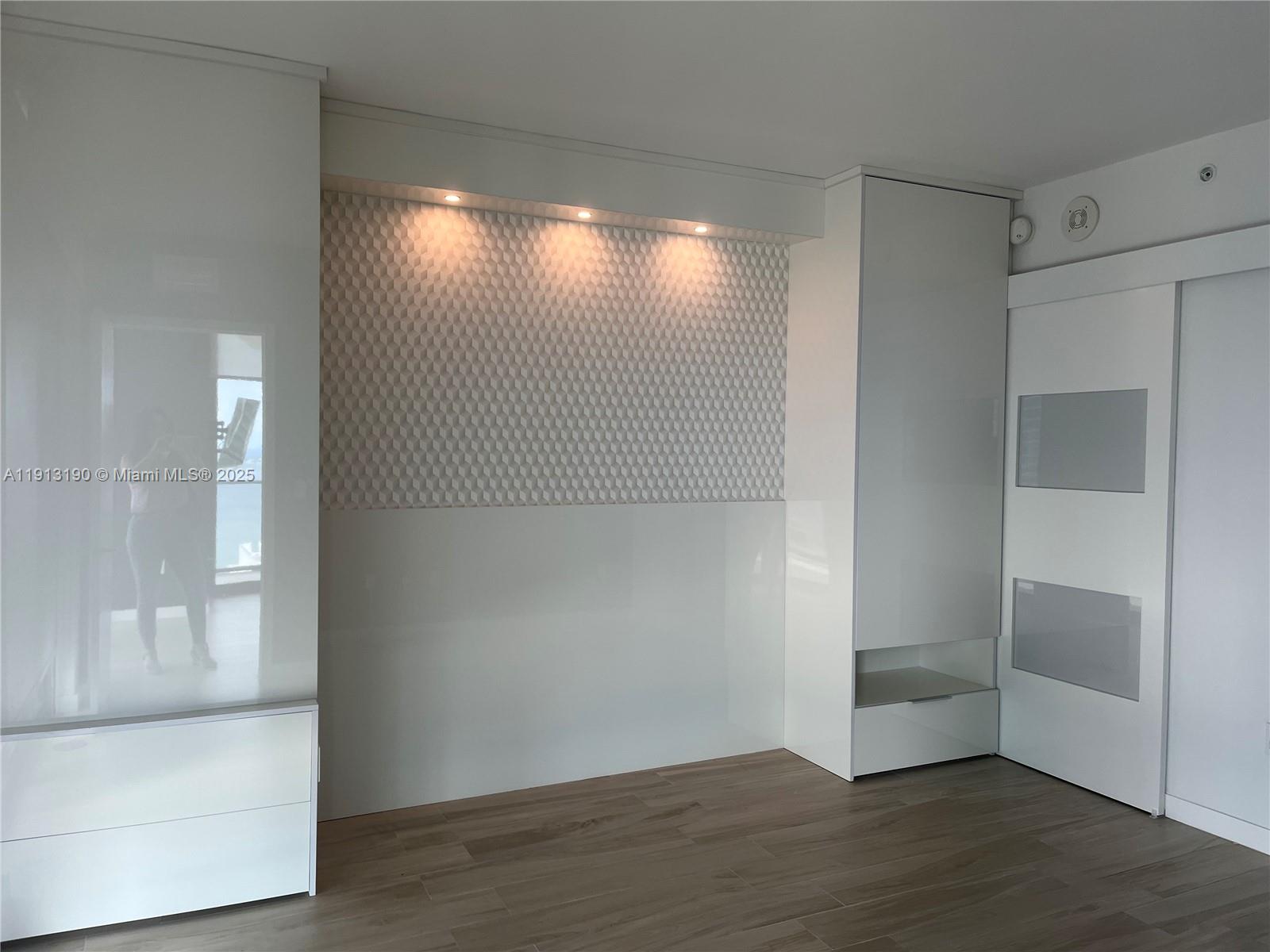 1300 S MIAMI AVENUE CONDO - Residential Lease