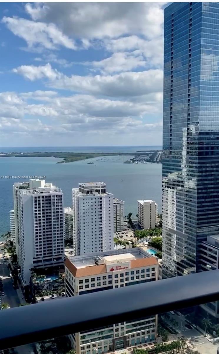 1300 S MIAMI AVENUE CONDO - Residential Lease