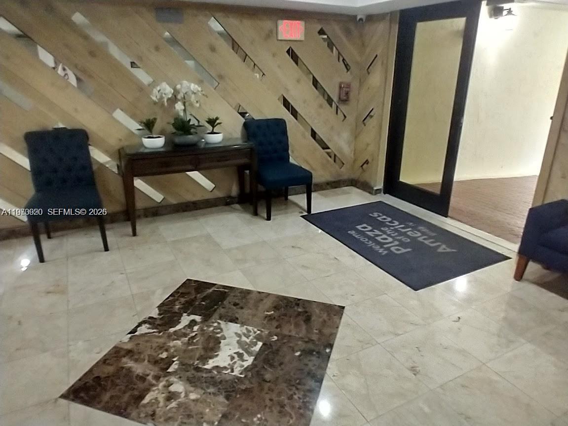 PLAZA OF AMERICAS CONDO P - Residential