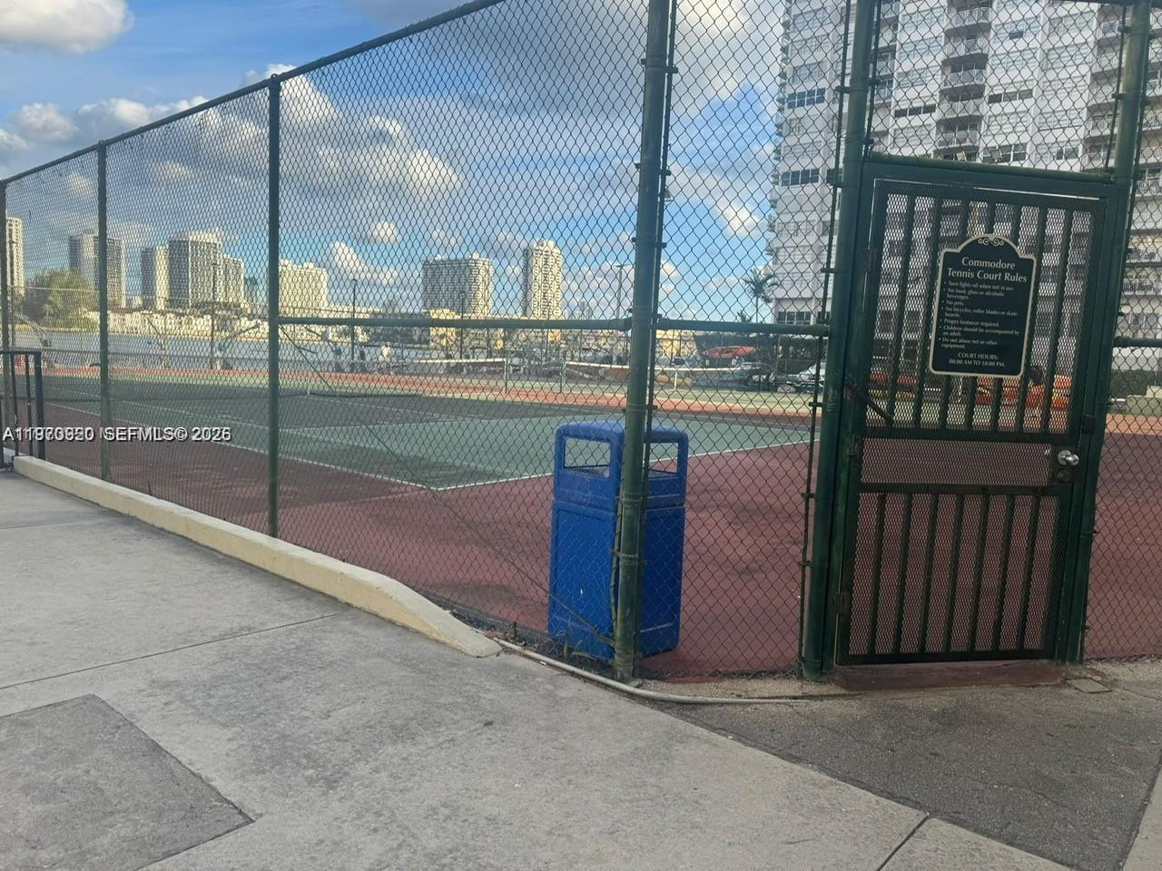 PLAZA OF AMERICAS CONDO P - Residential