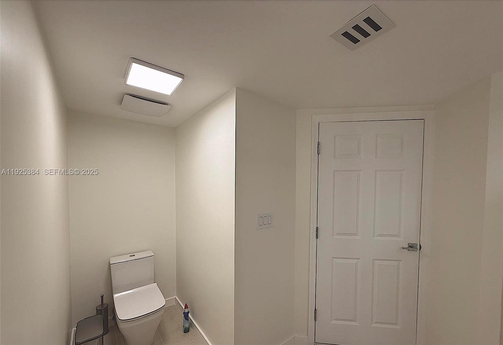 LA PERLA CONDO - Residential