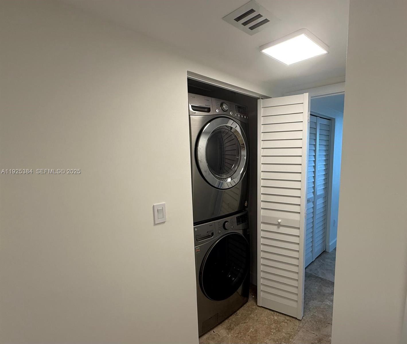 LA PERLA CONDO - Residential