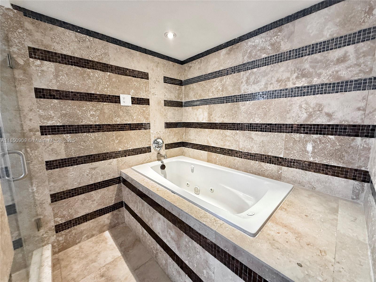 JADE WINDS GROUP - - Residential