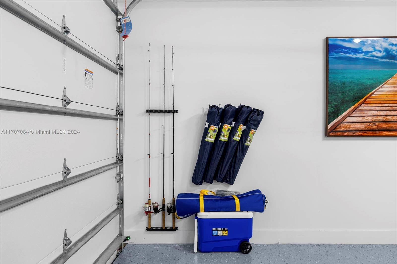 RIVERSIDE ADD AMEN PLAT - Residential