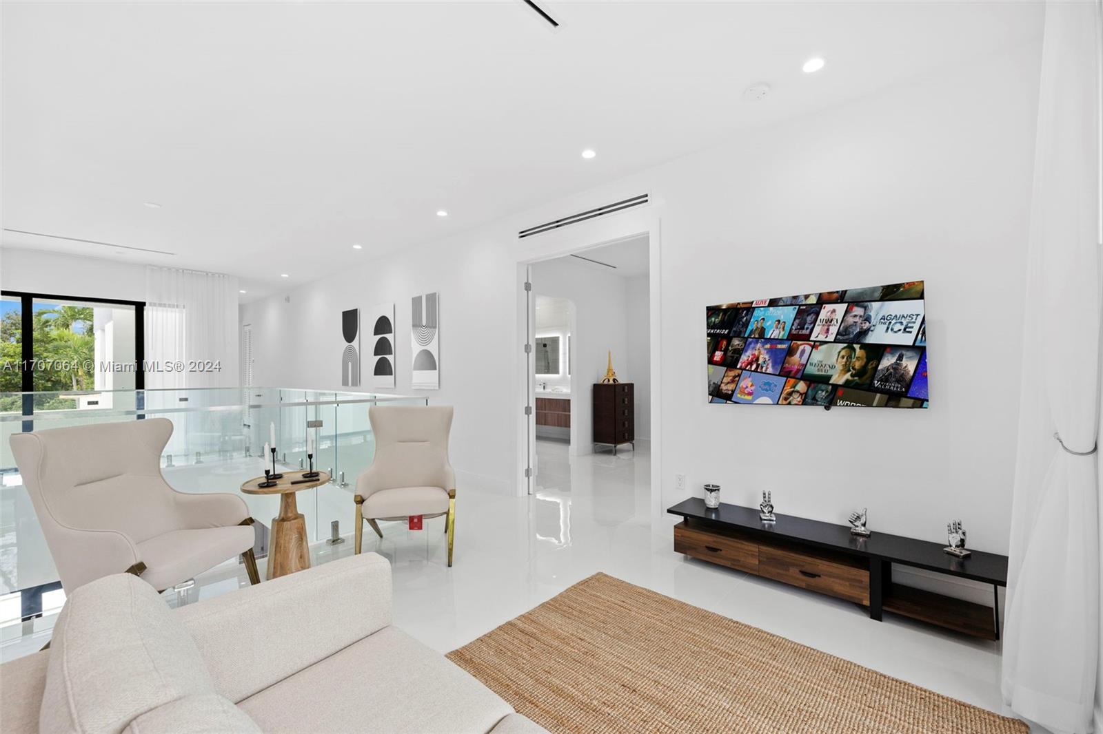 RIVERSIDE ADD AMEN PLAT - Residential