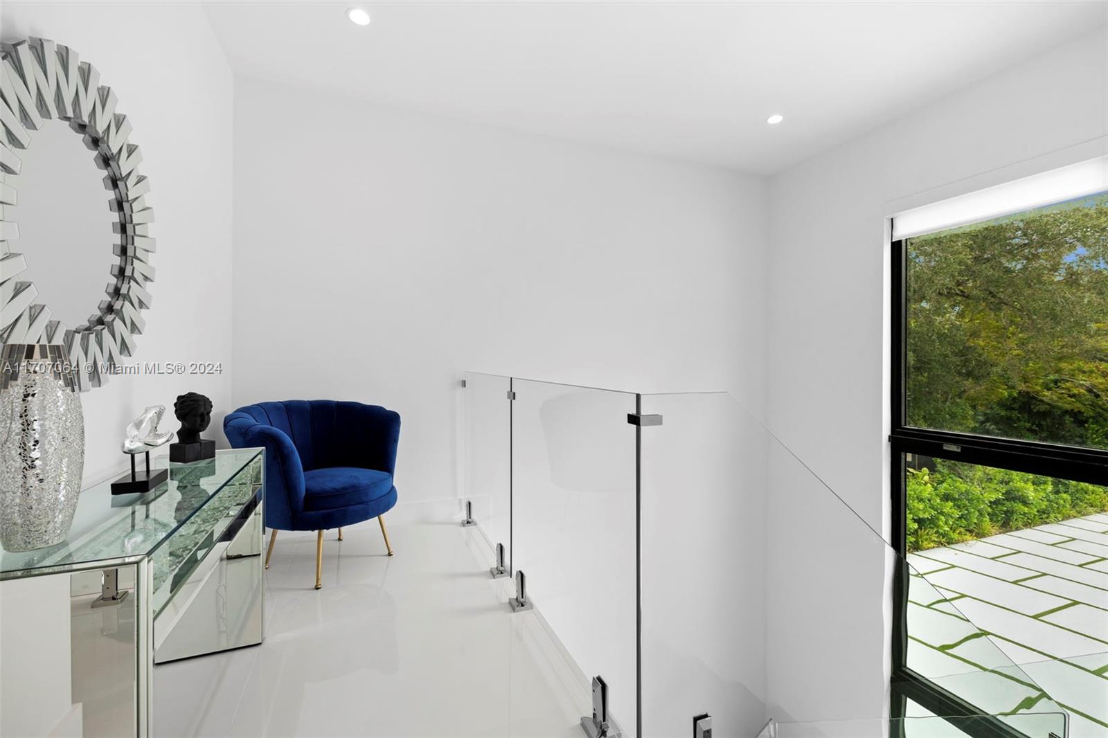 RIVERSIDE ADD AMEN PLAT - Residential