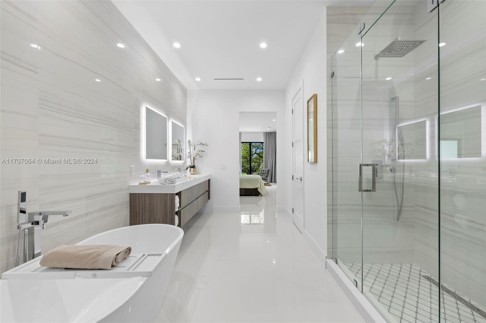 RIVERSIDE ADD AMEN PLAT - Residential