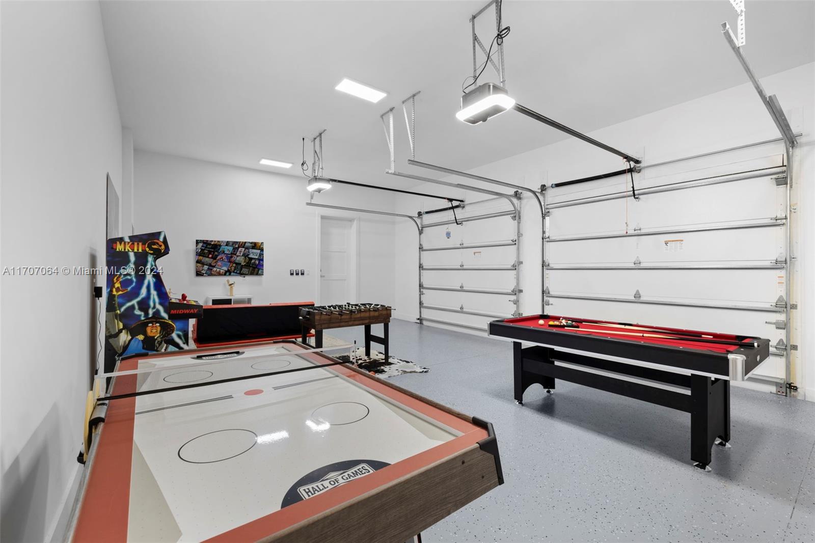 RIVERSIDE ADD AMEN PLAT - Residential