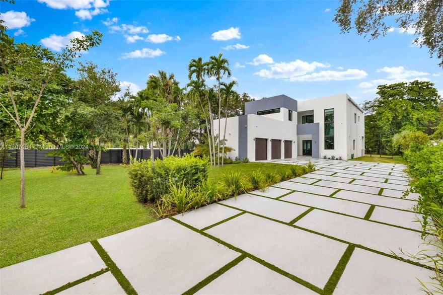 Construction just finished in December 2023. Spectacular new construction! Take advantage and be the first to own this luxurious property minutes away Fort Lauderdale . It has 96 Ft of water frontage, with concrete seawall.No fixed bridges. Experience this contemporary designed 2-story property, with almost an acre; offering top of the line features and custom-made finishes. Every detail has been taken into account in this spectacular dream residence, from the extravagant open floor plan that will greet you when you arrive home every day, to the gorgeous backyard where you can entertain your friends and family. Spend your weekend relaxing by an avant-garde pool.