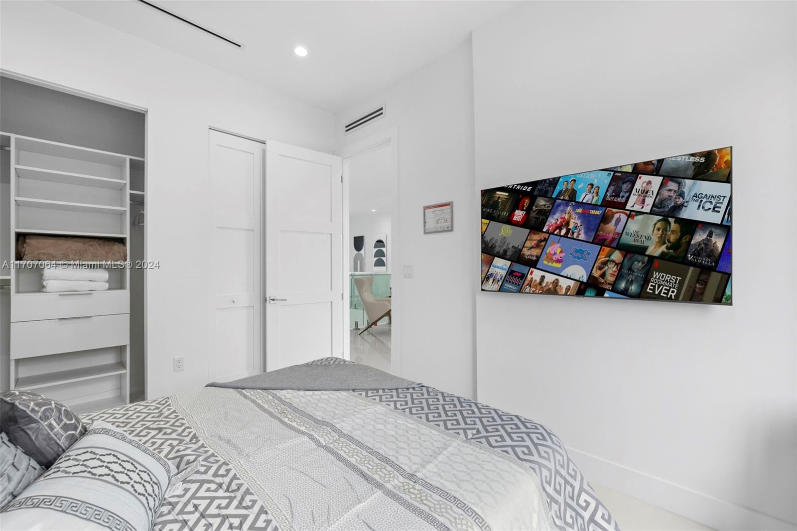 RIVERSIDE ADD AMEN PLAT - Residential