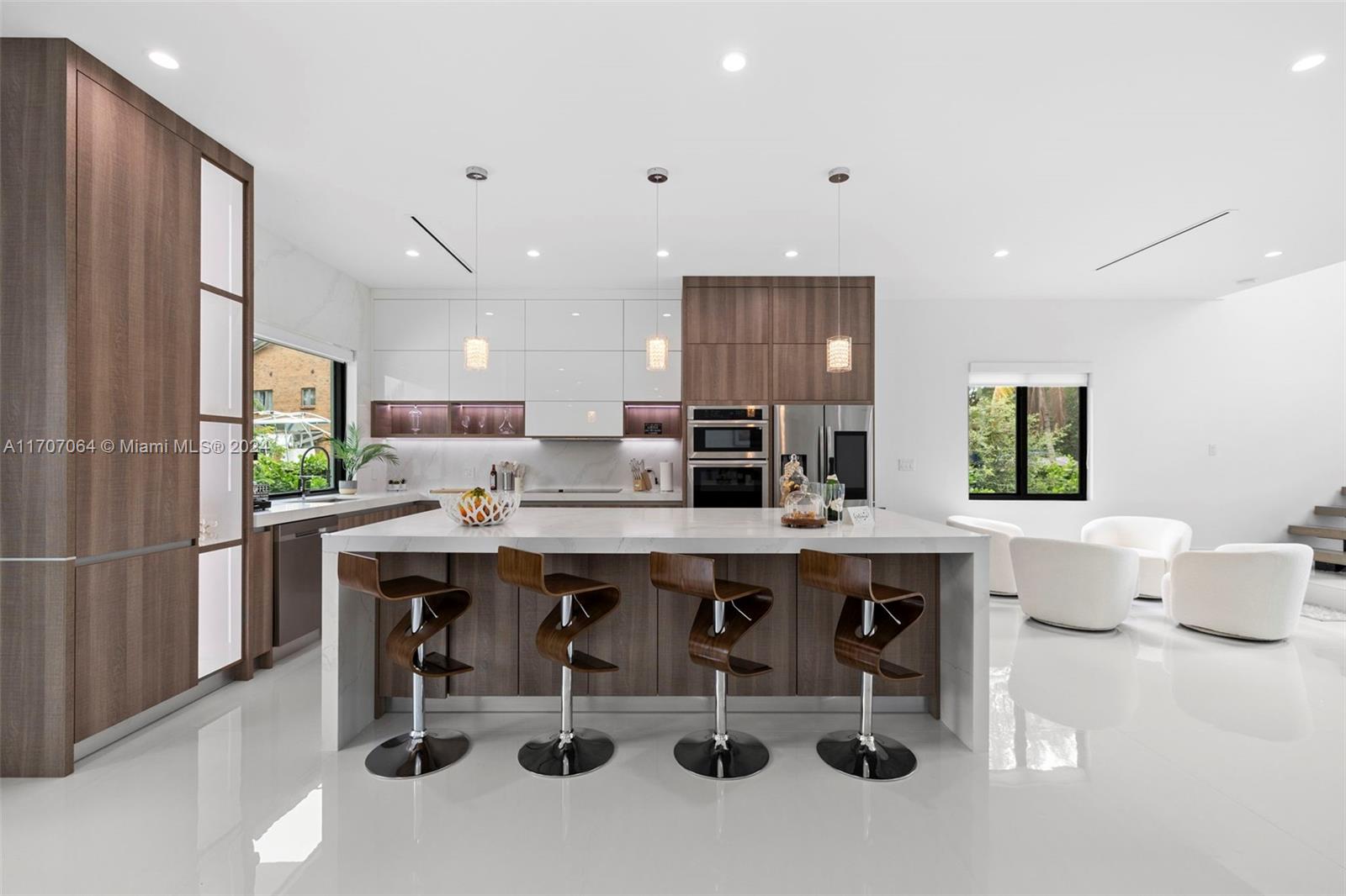 RIVERSIDE ADD AMEN PLAT - Residential