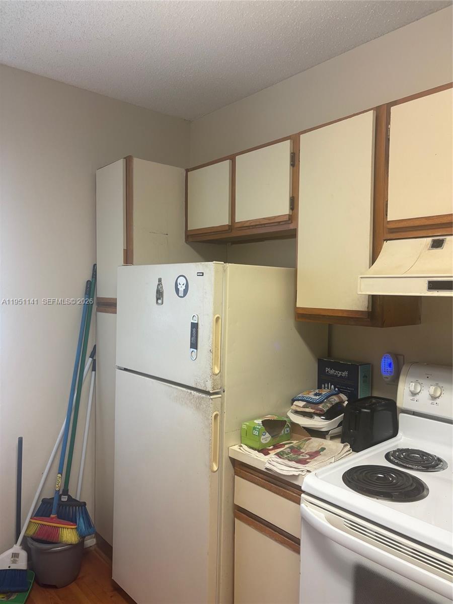 VERANO AT MIRAMAR CONDO - Residential