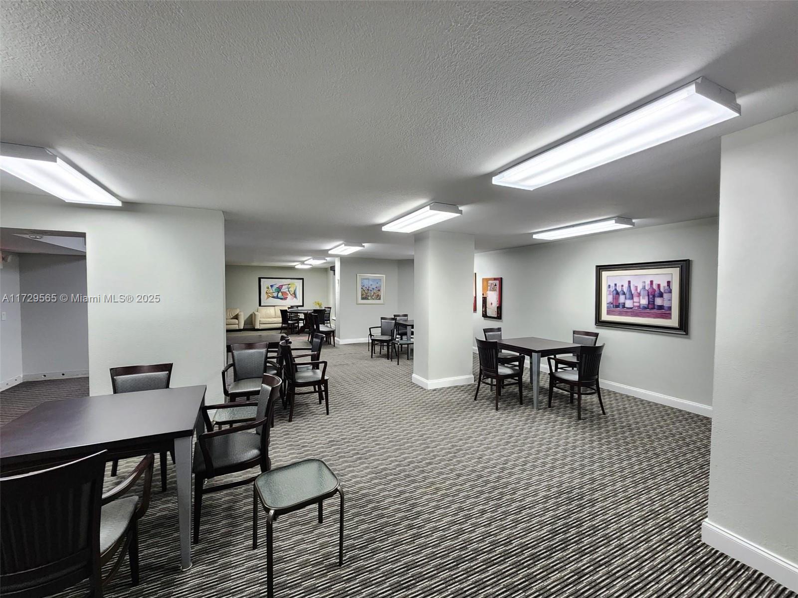 MYSTIC POINTE TOWER 400 C - Residential