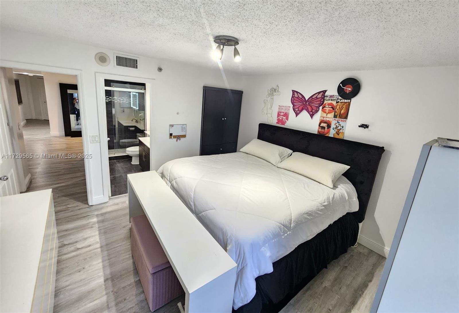 MYSTIC POINTE TOWER 400 C - Residential