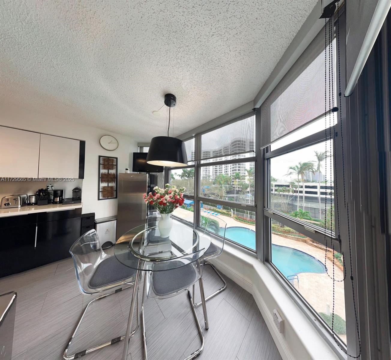 MYSTIC POINTE TOWER 400 C - Residential