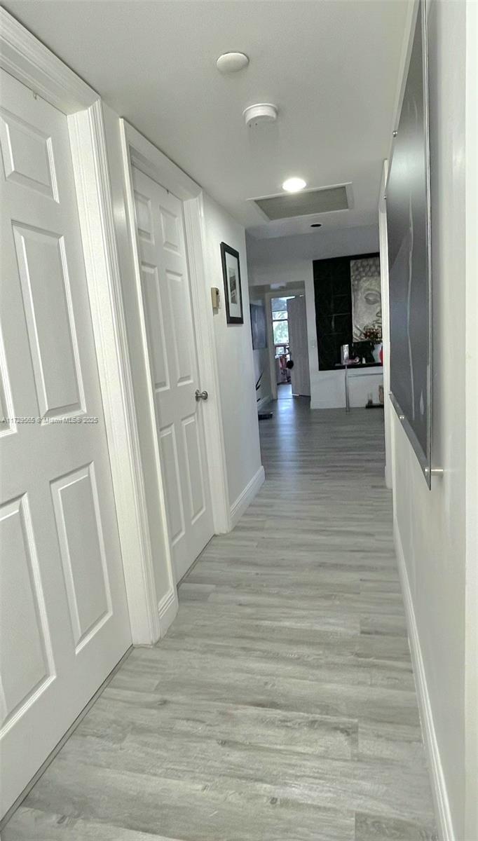 MYSTIC POINTE TOWER 400 C - Residential