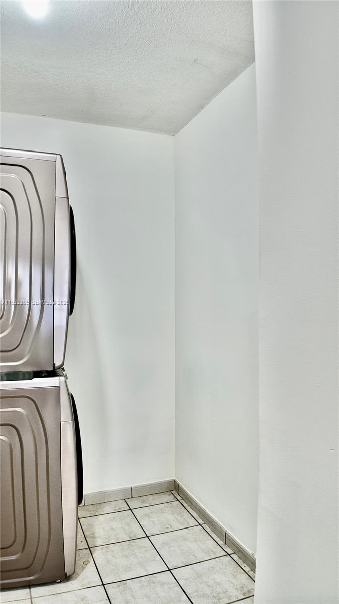 MILAM CONDO SOUTH - Residential Lease