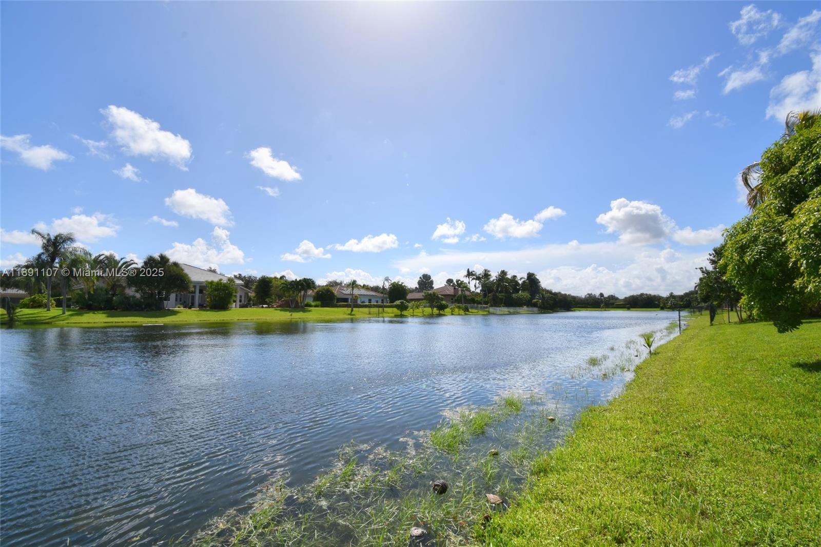 IMAGINATION FARMS EAST - Residential