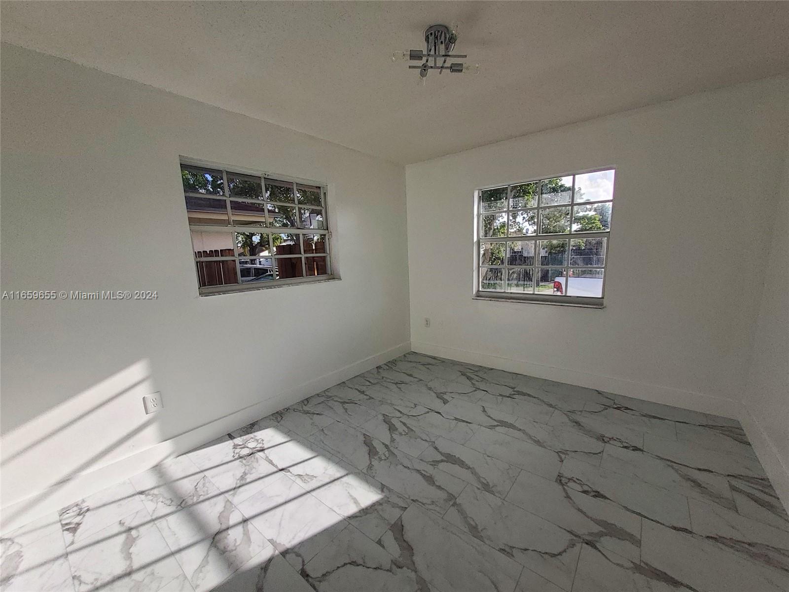 FOREST VIEW SUB - Residential Lease