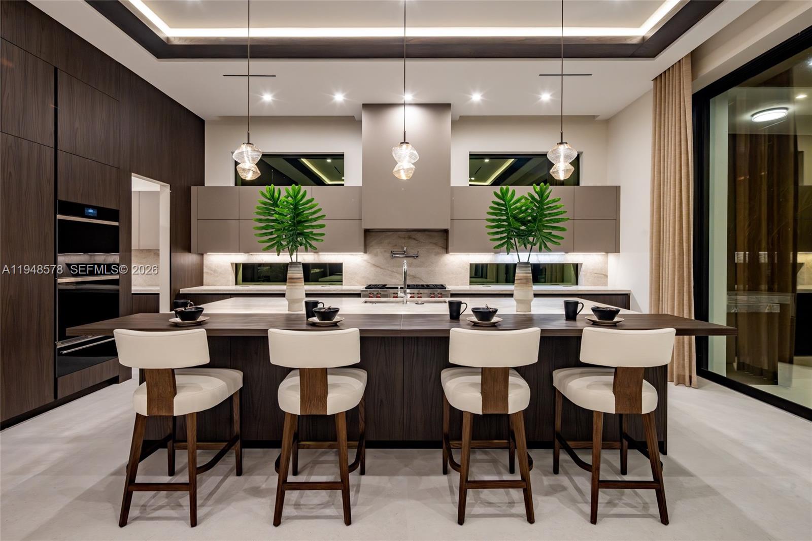 ISLA BAHIA - Residential