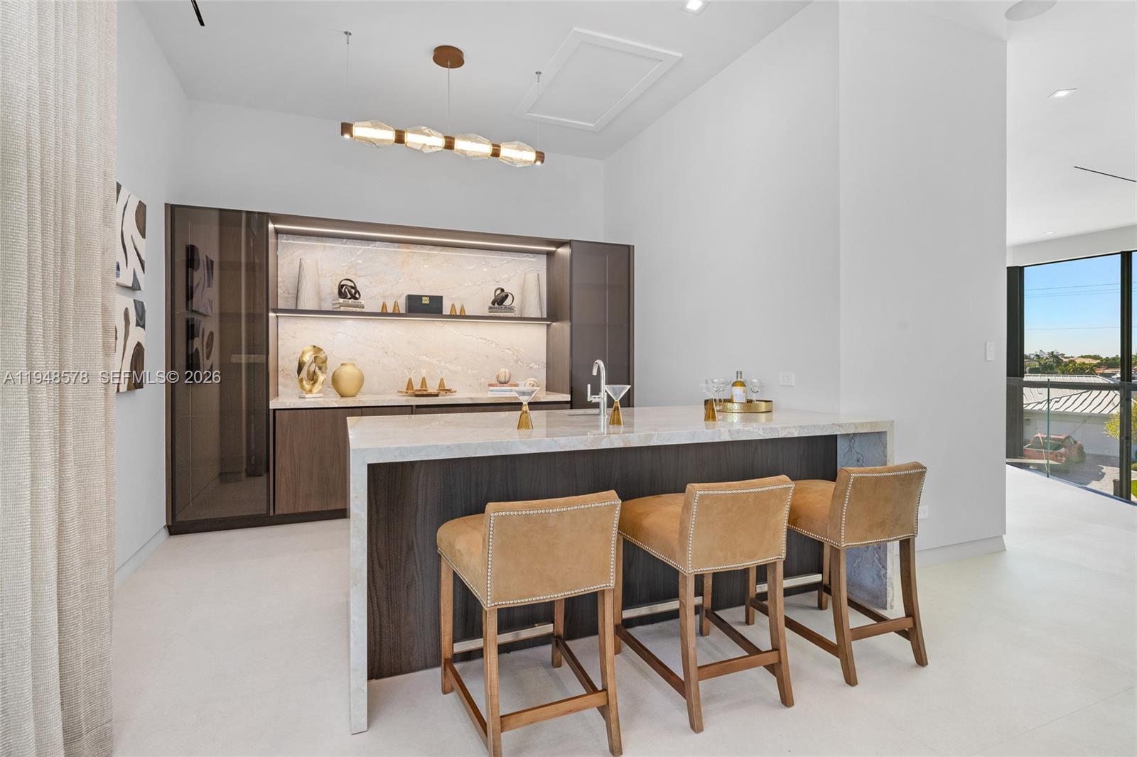 ISLA BAHIA - Residential