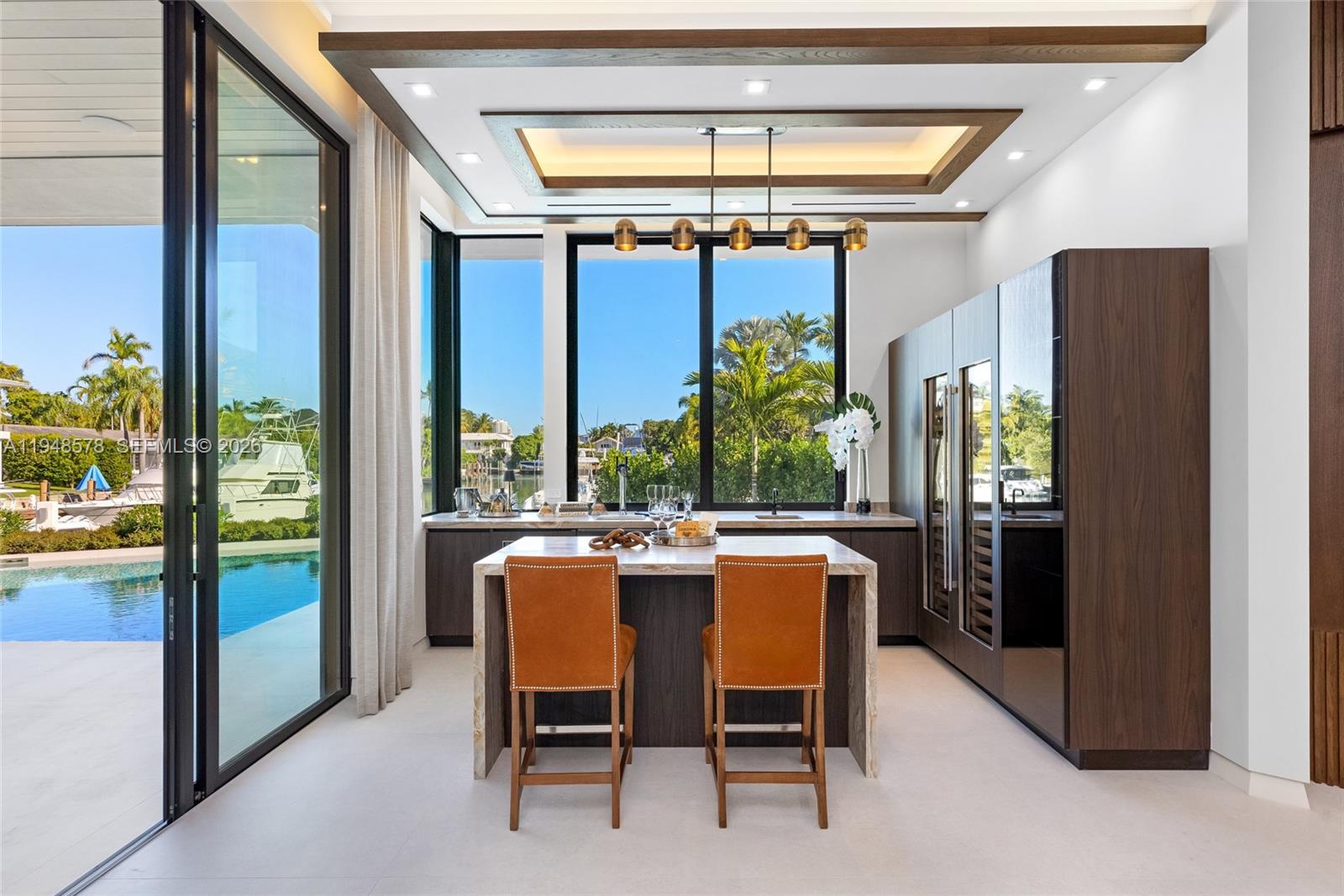 ISLA BAHIA - Residential