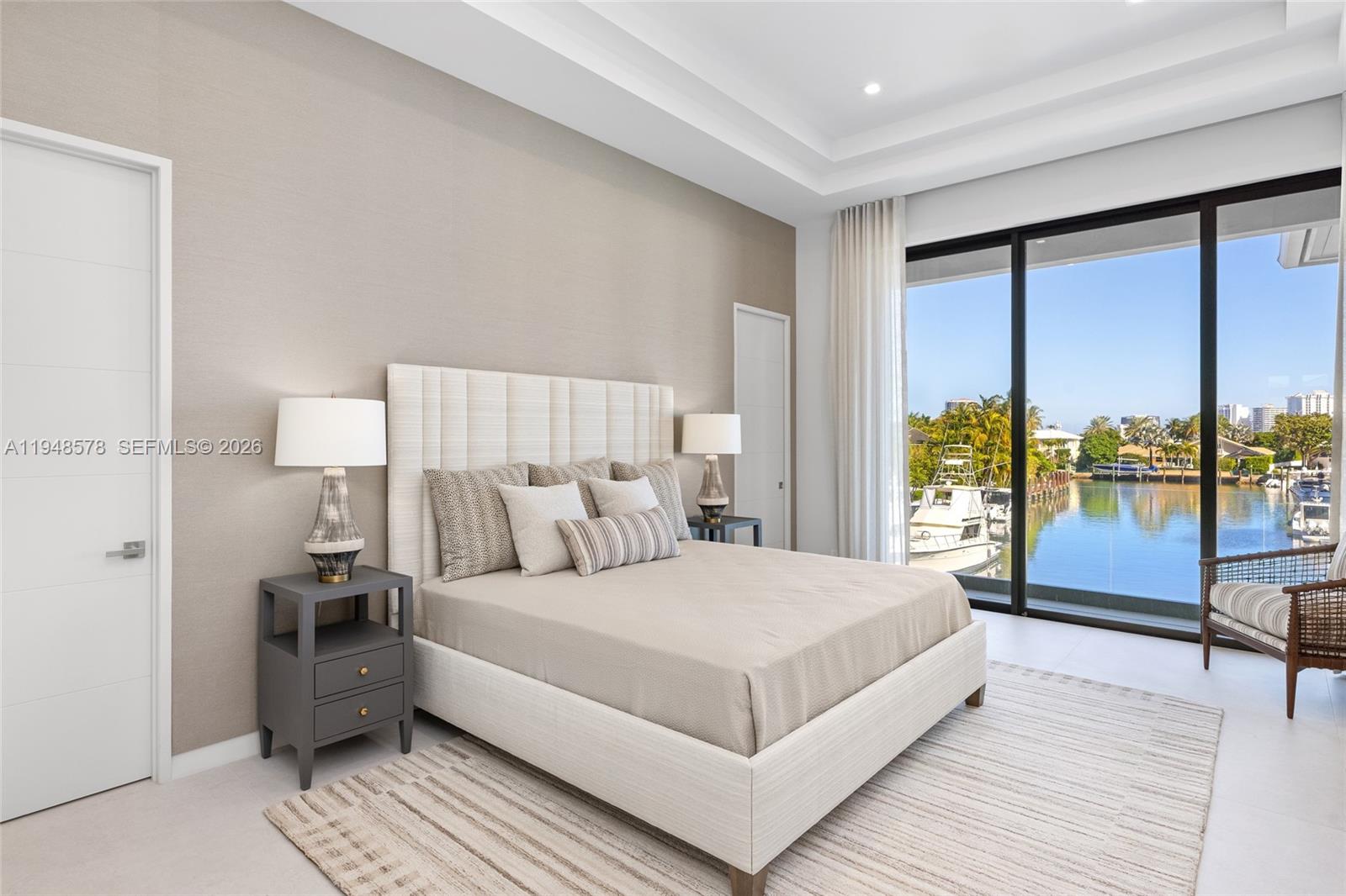 ISLA BAHIA - Residential