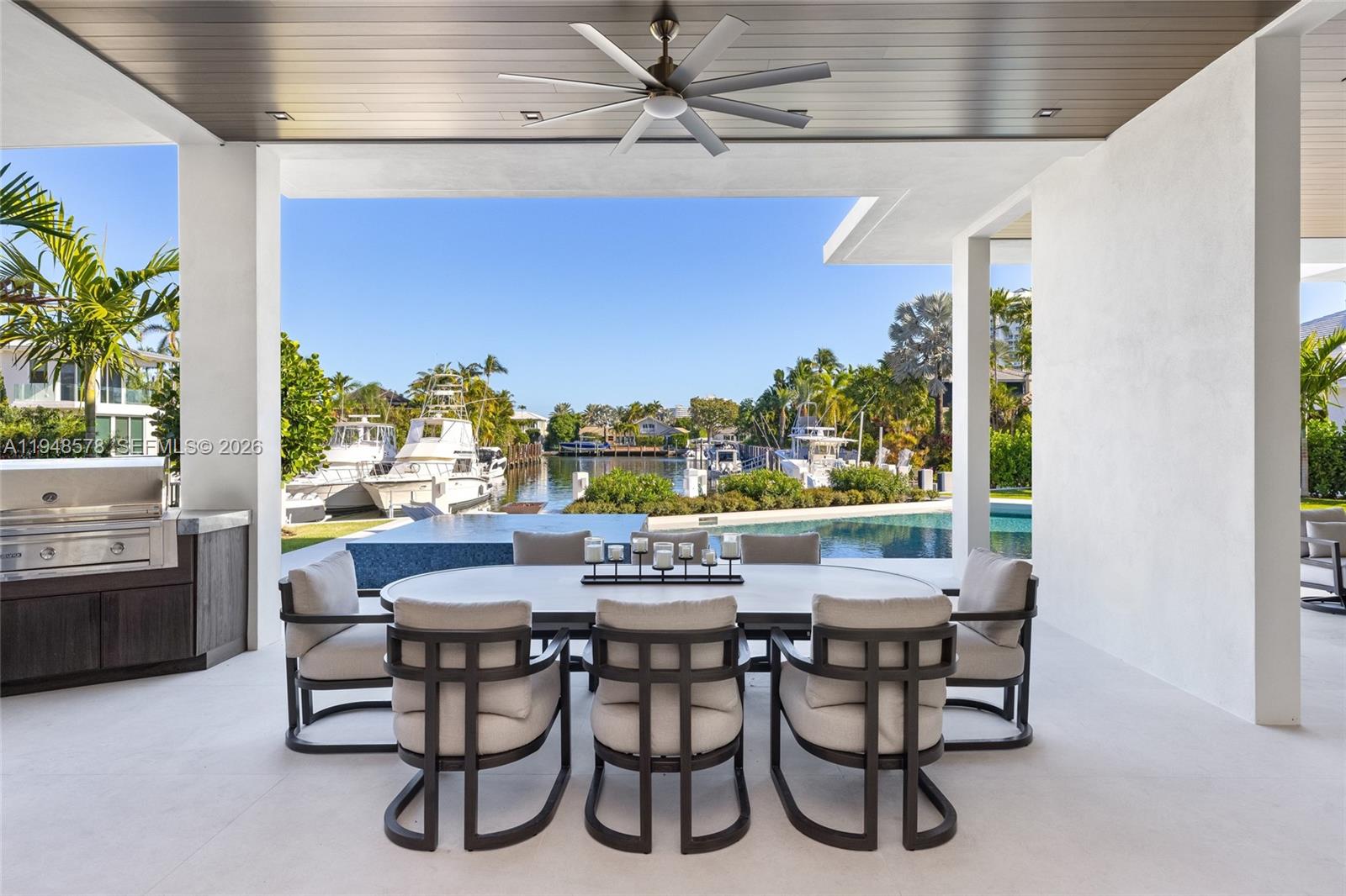 ISLA BAHIA - Residential