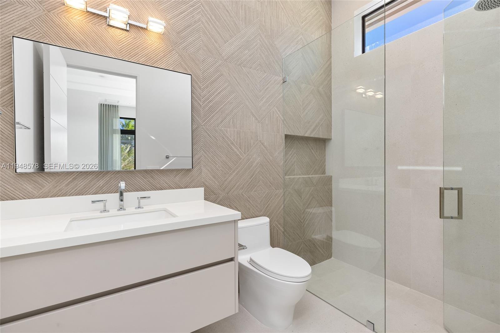 ISLA BAHIA - Residential