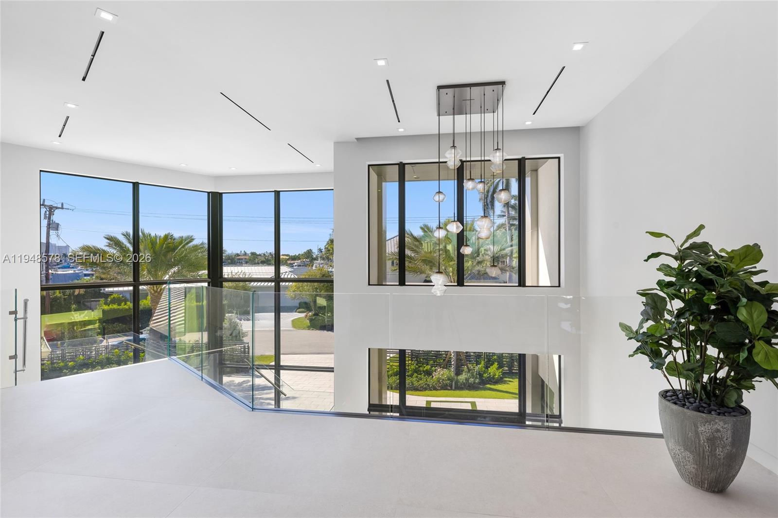 ISLA BAHIA - Residential