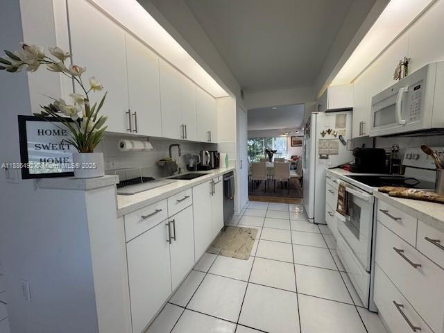 PLYMOUTH AT CENTURY VILLA - Residential