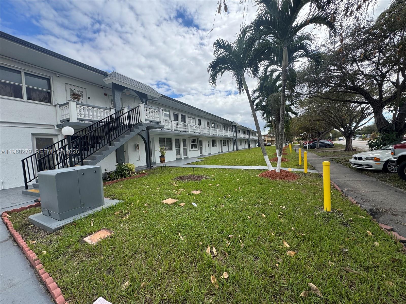 RO-MONT SOUTH CONDO A - Residential