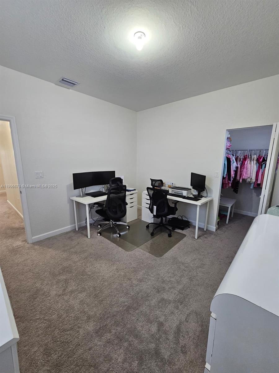 SIENA NORTH - Residential Lease